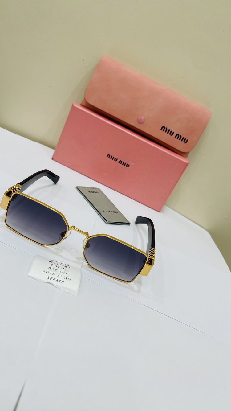 MIU GOLD ÇERÇEVE SİYAH ŞEFFAF CAM