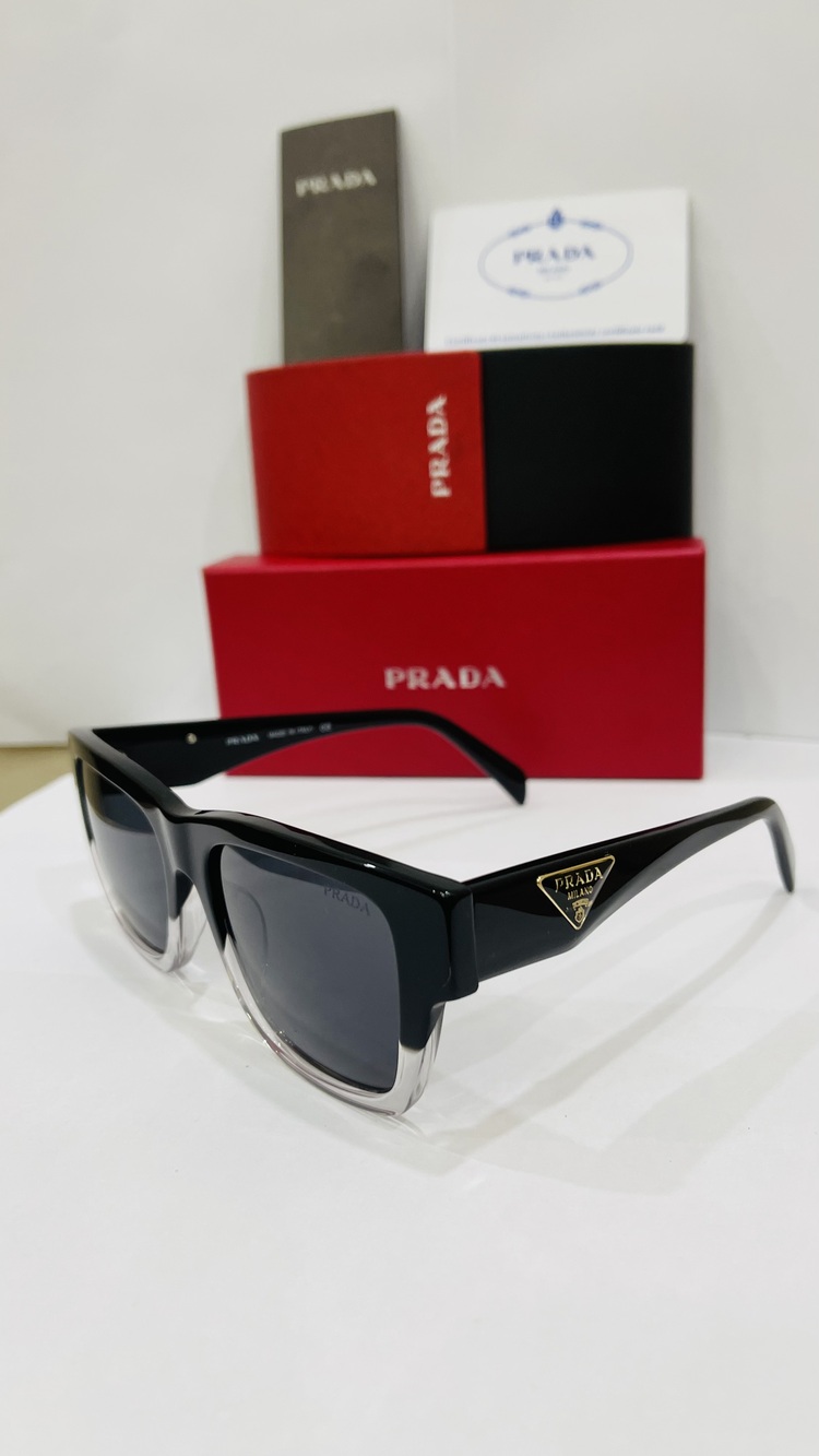 PRADA SİYAH ÇERÇEVE SİYAH ŞEFFAF CAM