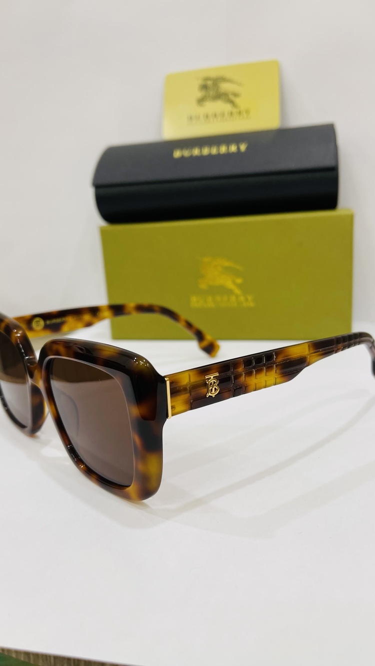 BURBERRY LEOPAR ÇERÇEVE KAHVE ŞEFFAF CAM
