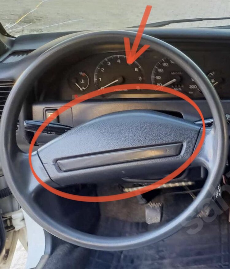 Toyota Corolla Fındık Kasa Ae92 direksiyon kapağı