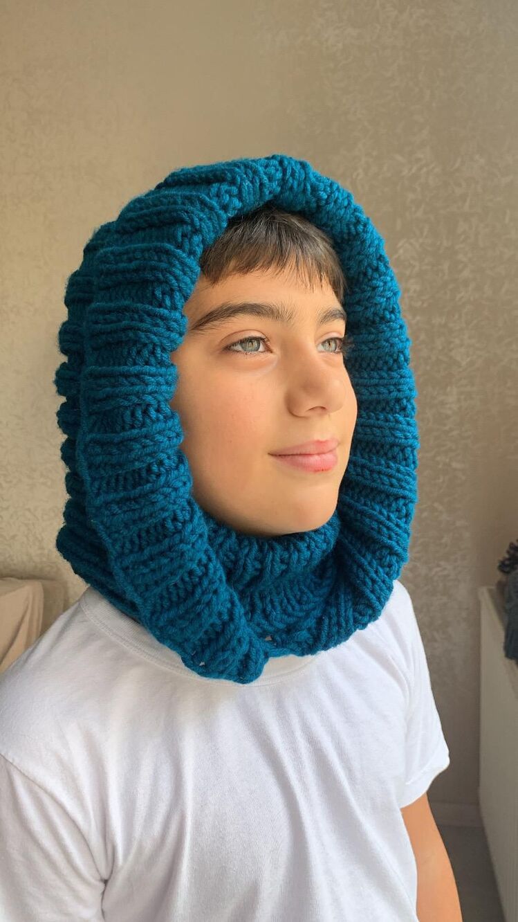 El Örgüsü Kapüşonlu Boyunluk, Balaklava