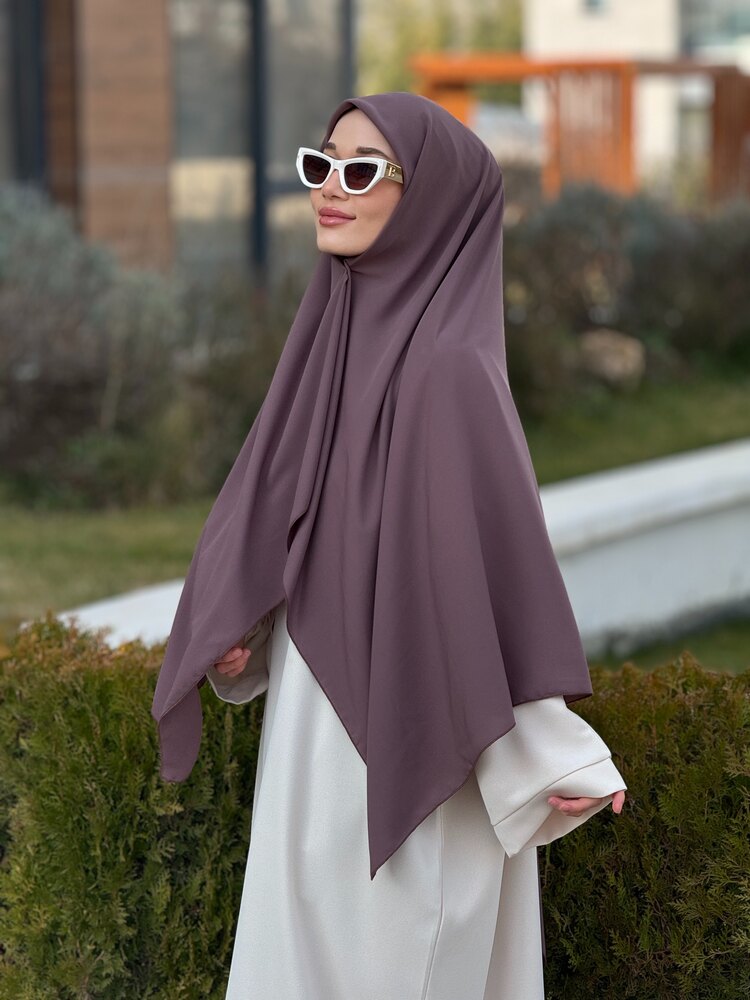 Medine İpek’ ÇİKOLATA