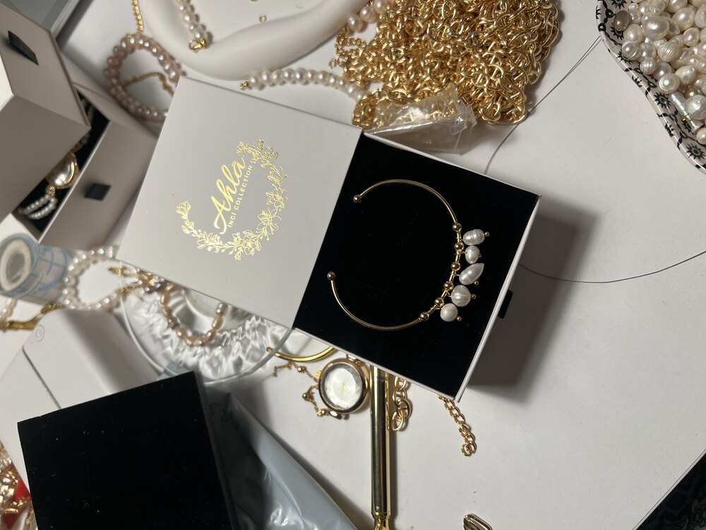 İnci charm bileklik