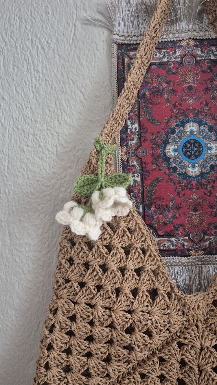 Vadi zambağı charm-anahtarlık