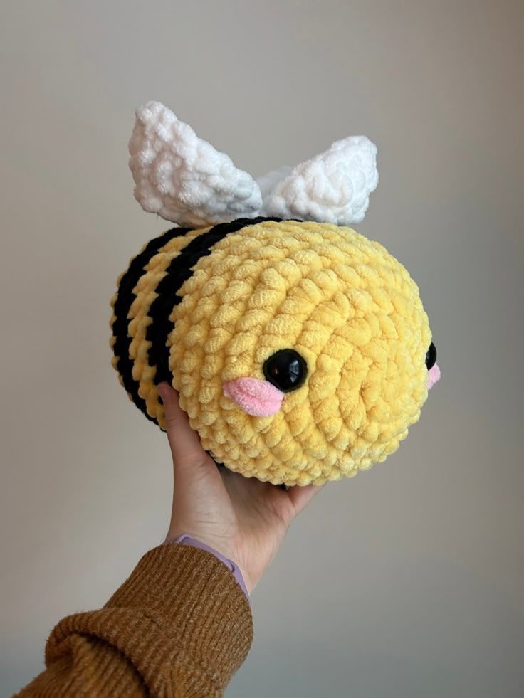 Bumble Bee 