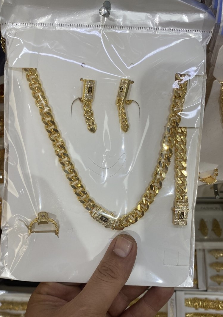 Marka Set