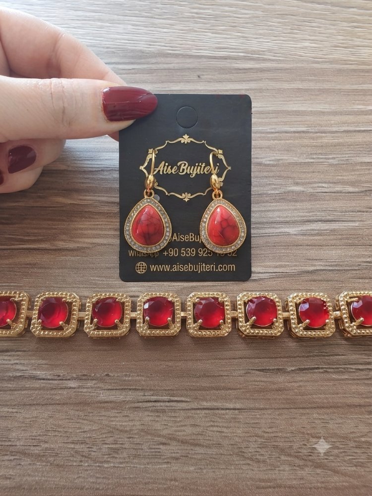 Kirmizi Küpe/ Beklik Set
