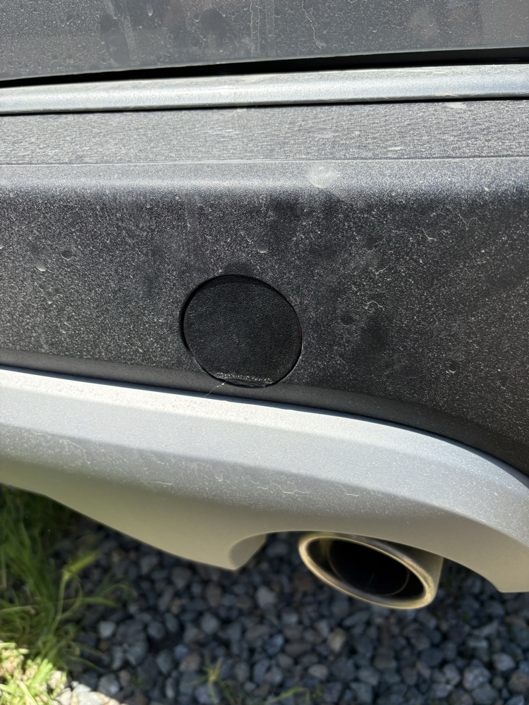 Ford Kuga arka tampon çeki demiri kapağı