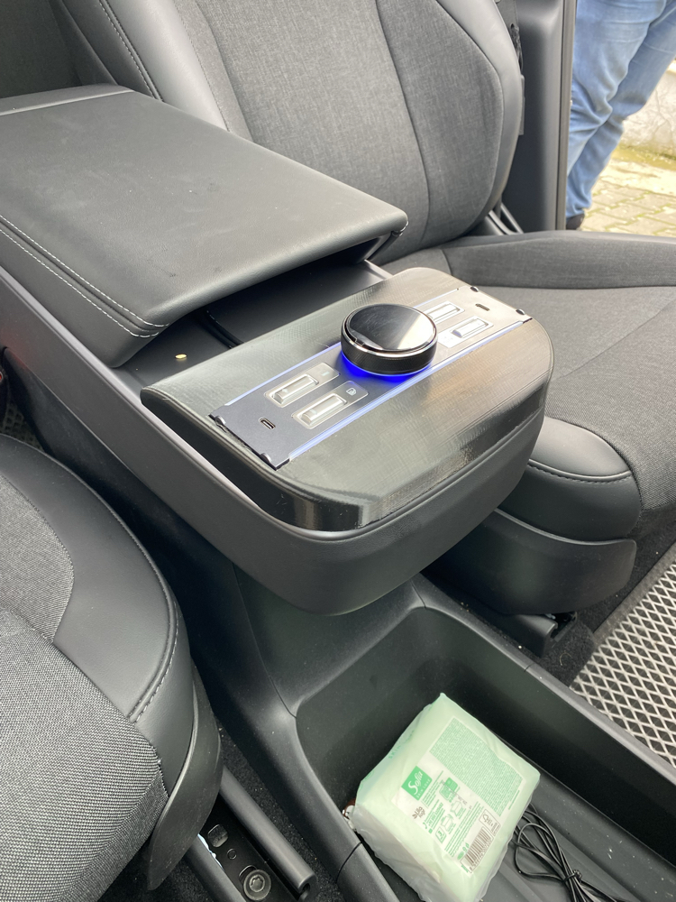 Tesla 3 / Model Y konsol appfix tutucu