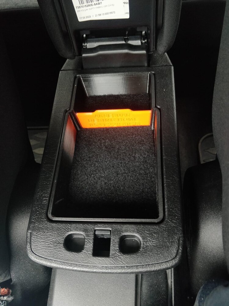 Fiat Egea Croos organizer Keçe kaplı