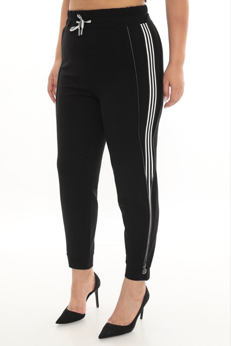 Büyük Beden Kadın Beyaz Şeritli Fermuarlı Dar Paça Jogger Pantolon