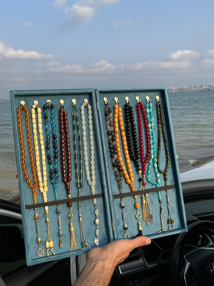 10’lu kadife kutu +10 adet kehribar tesbih seti 