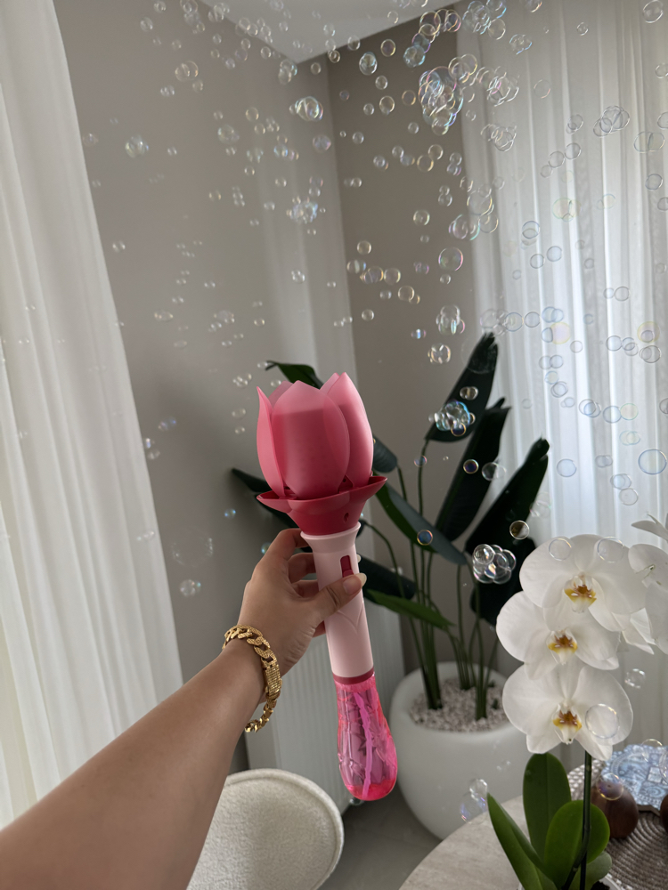 Laleli baloncuk tabancası 
