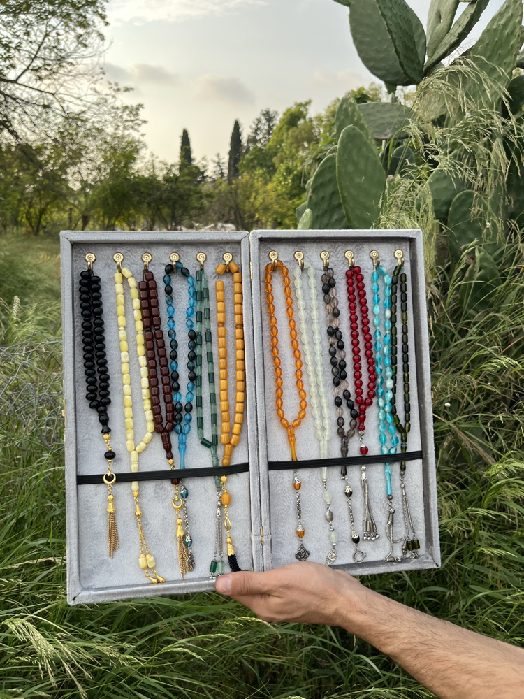 10’lu kadife kutu +10 adet kehribar tesbih seti
