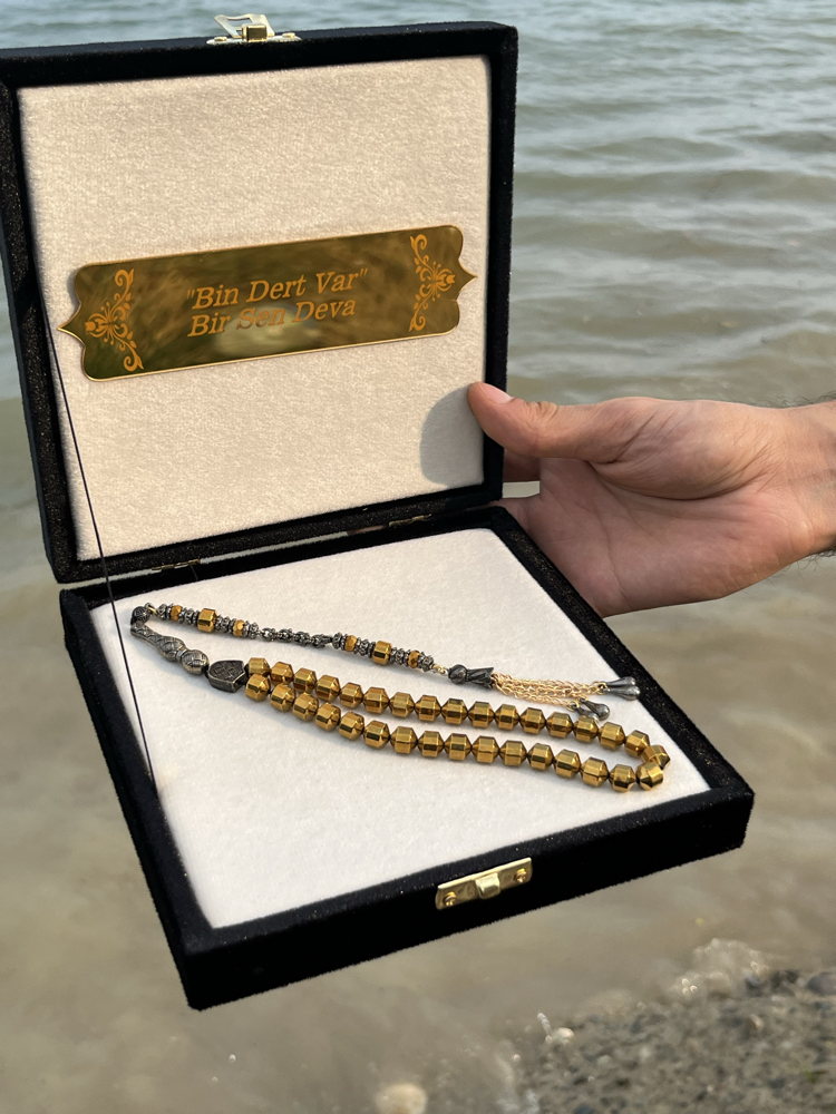 Kişiye özel kadife kutu kehribar set 