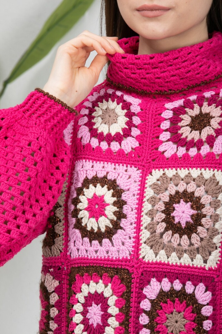 Pembe elbise 