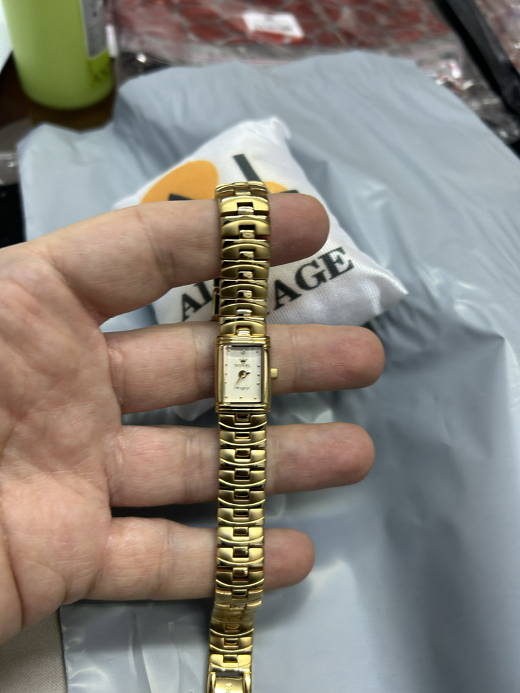 Vintage Novel kadın saati