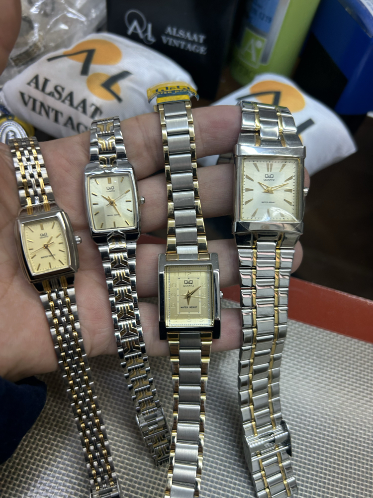Q&Q Vintage kol saati