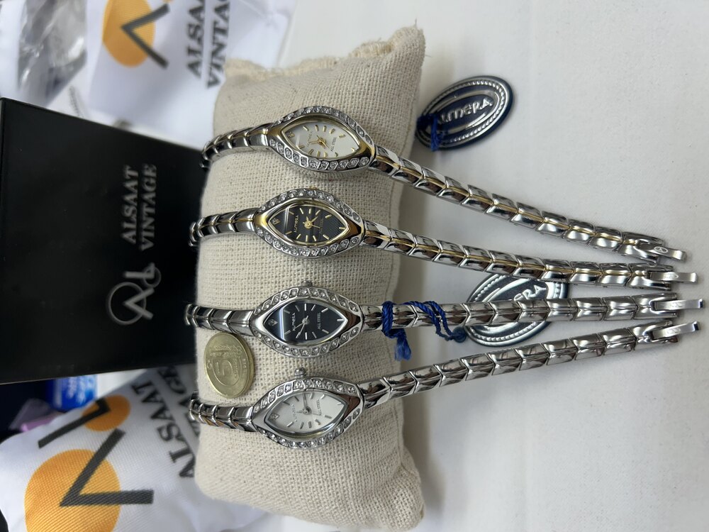 Almera Vintage kadın saati