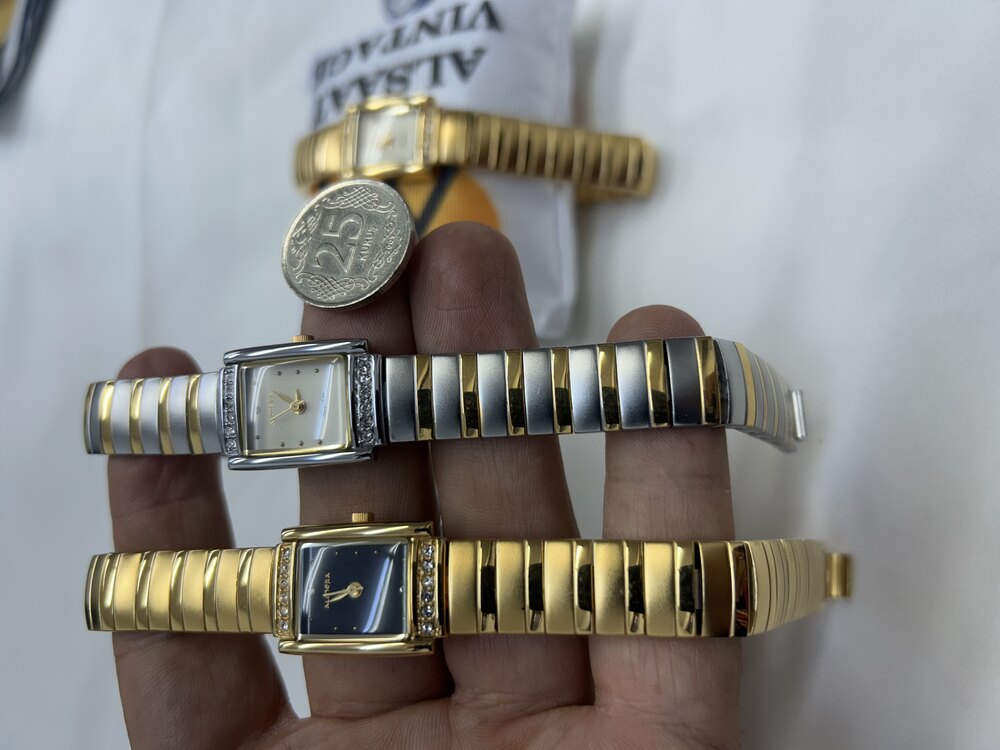 Almera vintage kadın saati