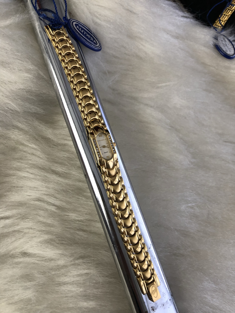 Almera Gold 
