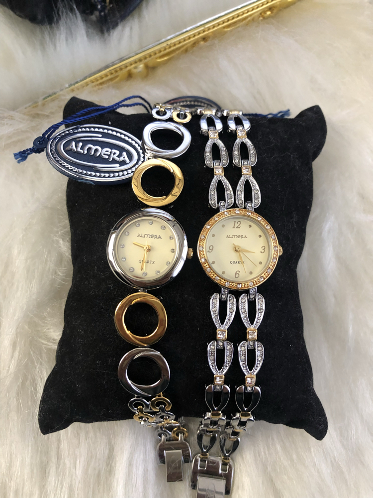 Almera Vintage