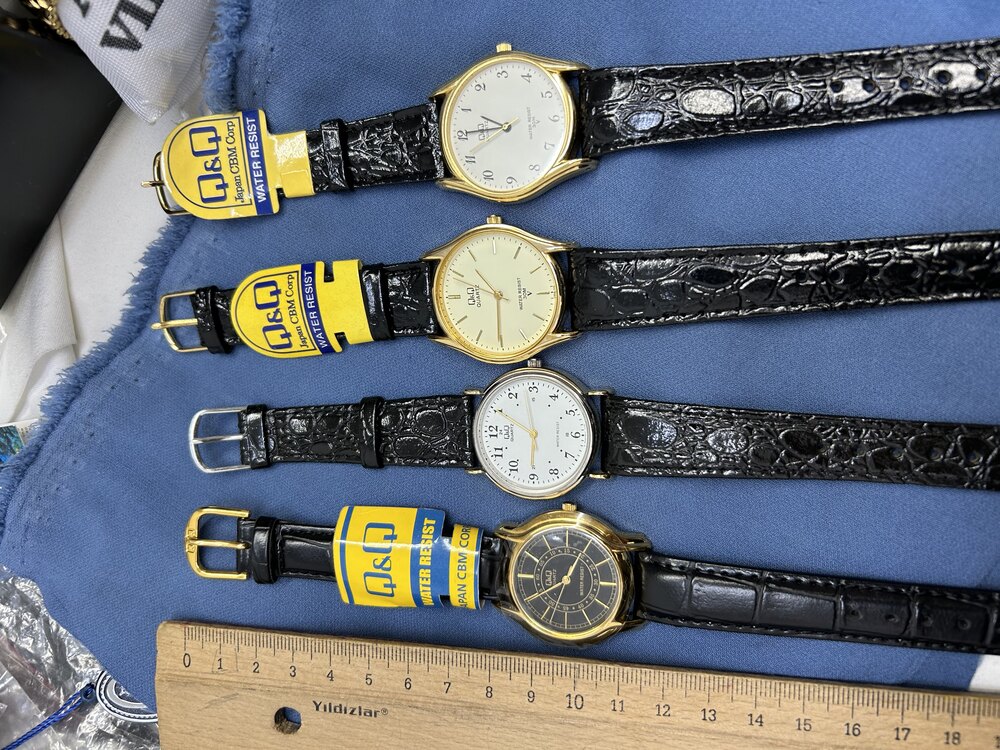 Q&Q Vintage deri kordon saatler