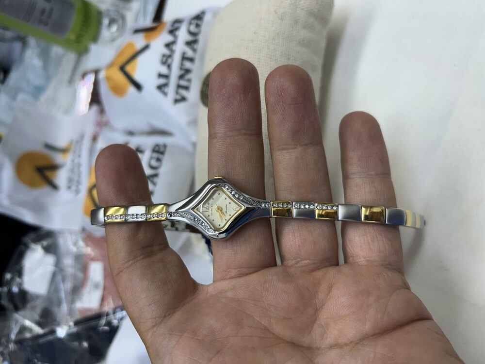 Almera Vintage kadın saati