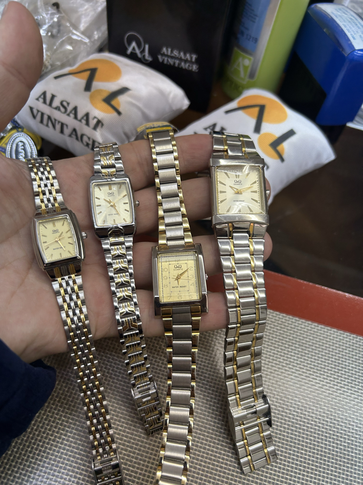 Q&Q Vintage kol saati