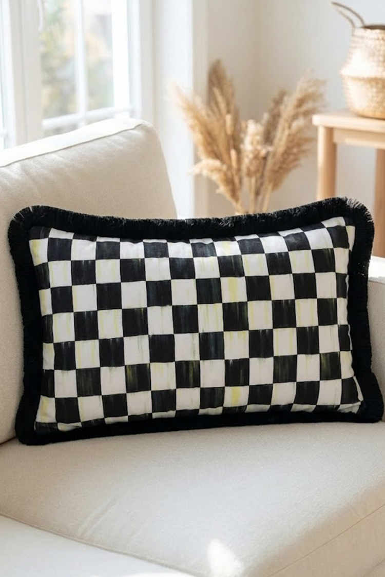 Siyah Püsküllü, Dama Desen 30x50cm Dikdörtgen Kırlent Kılıfı