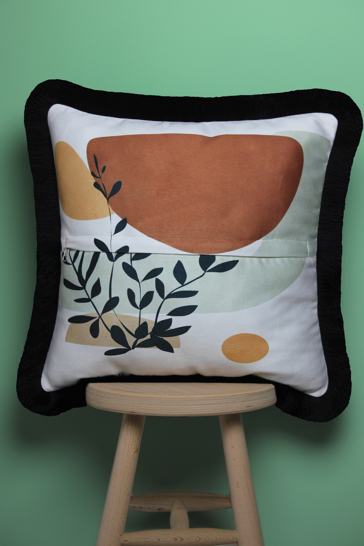 Siyah Püsküllü, Soft Ethnic 01 Desen, 43x43cm Kare Kırlent Kılıfı