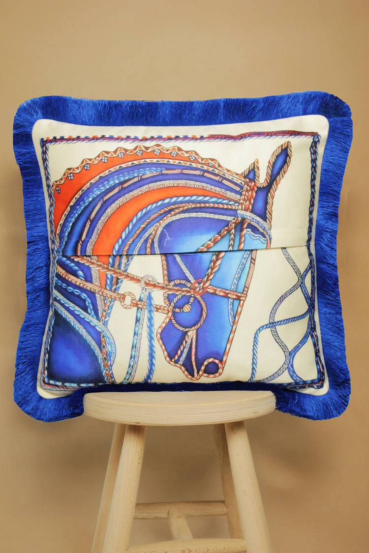 Saks Püsküllü, Blue Horse Theme Desen 43x43cm Kare Kırlent Kılıfı