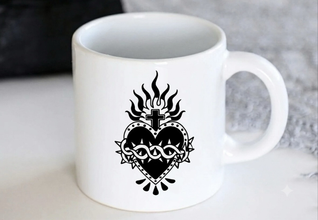 Gothic /oldschool kalp ve haç temalı kupa