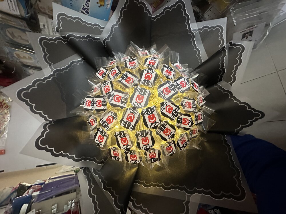 40 lı beşijtaş buketi