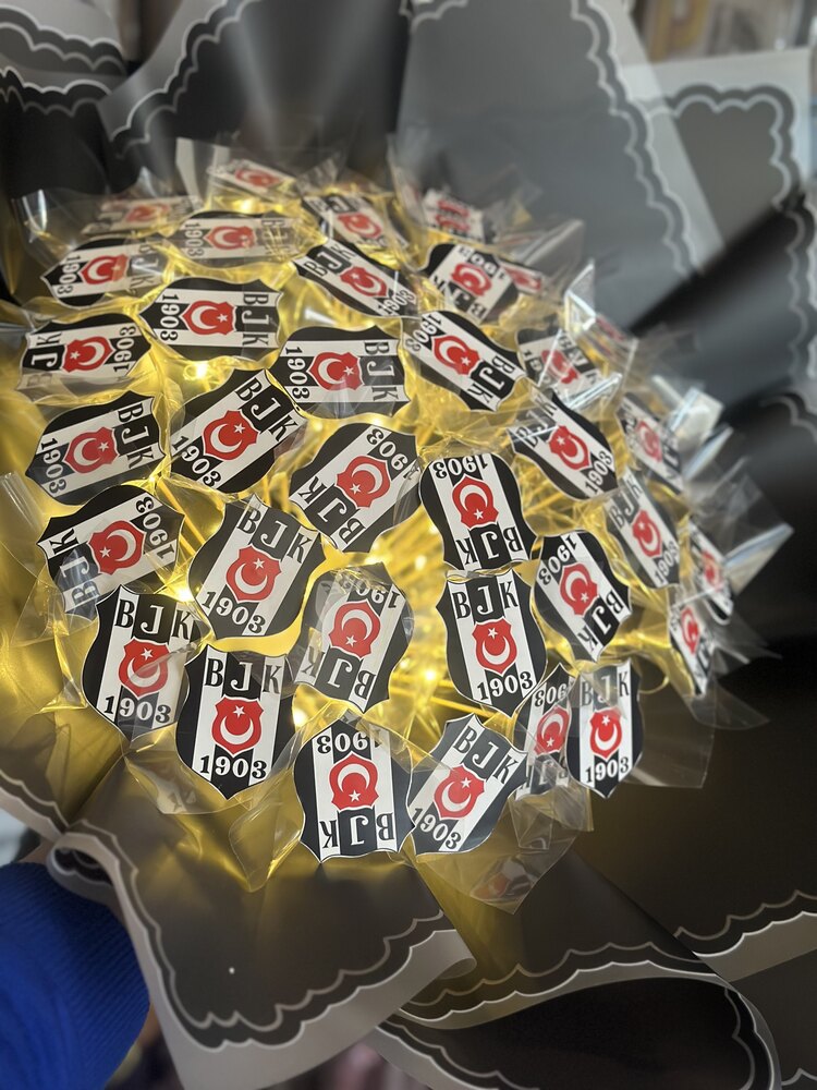 40 lı beşijtaş buketi