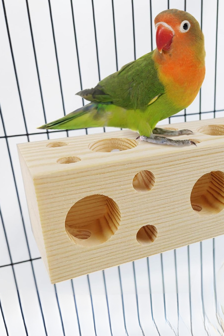 Kuş Ahşap Blok Çiğneme Oyuncağı – Papağan, Muhabbet Kuşu ve Hamster İçin Doğal ve Güvenli