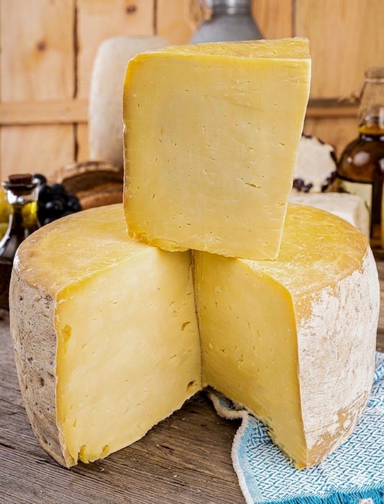 Kars Kaşarı (Eski Kaşar)- 1 Kg