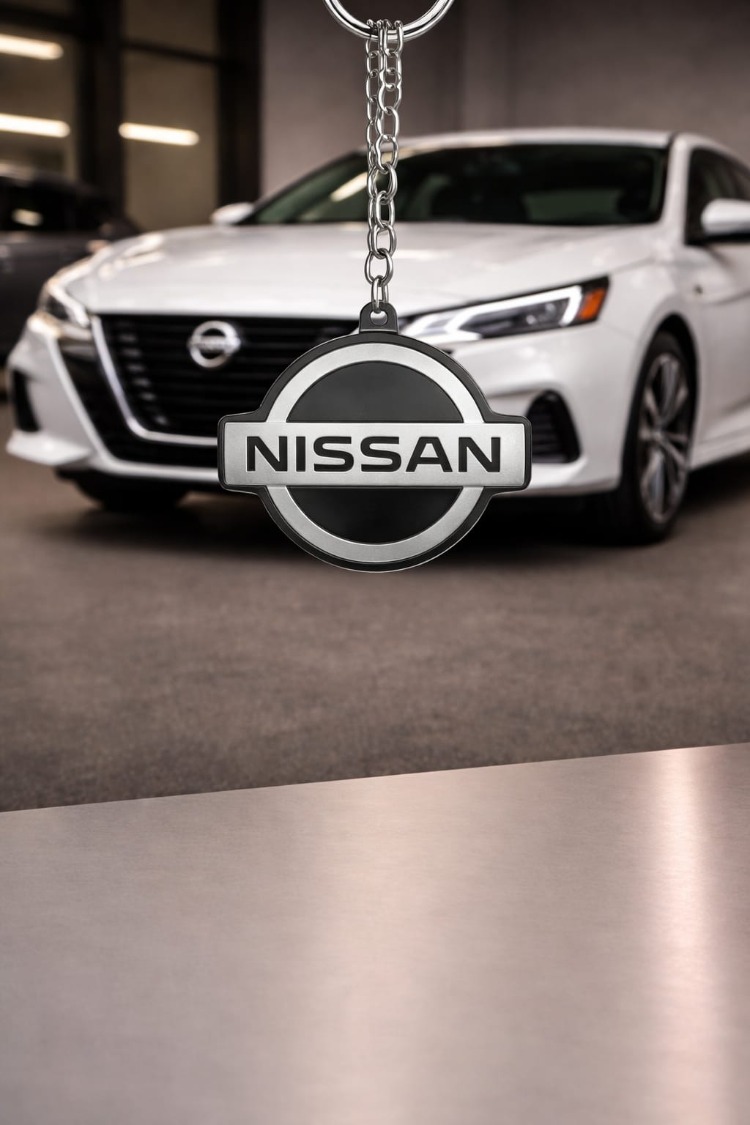 nissan anahtarlık