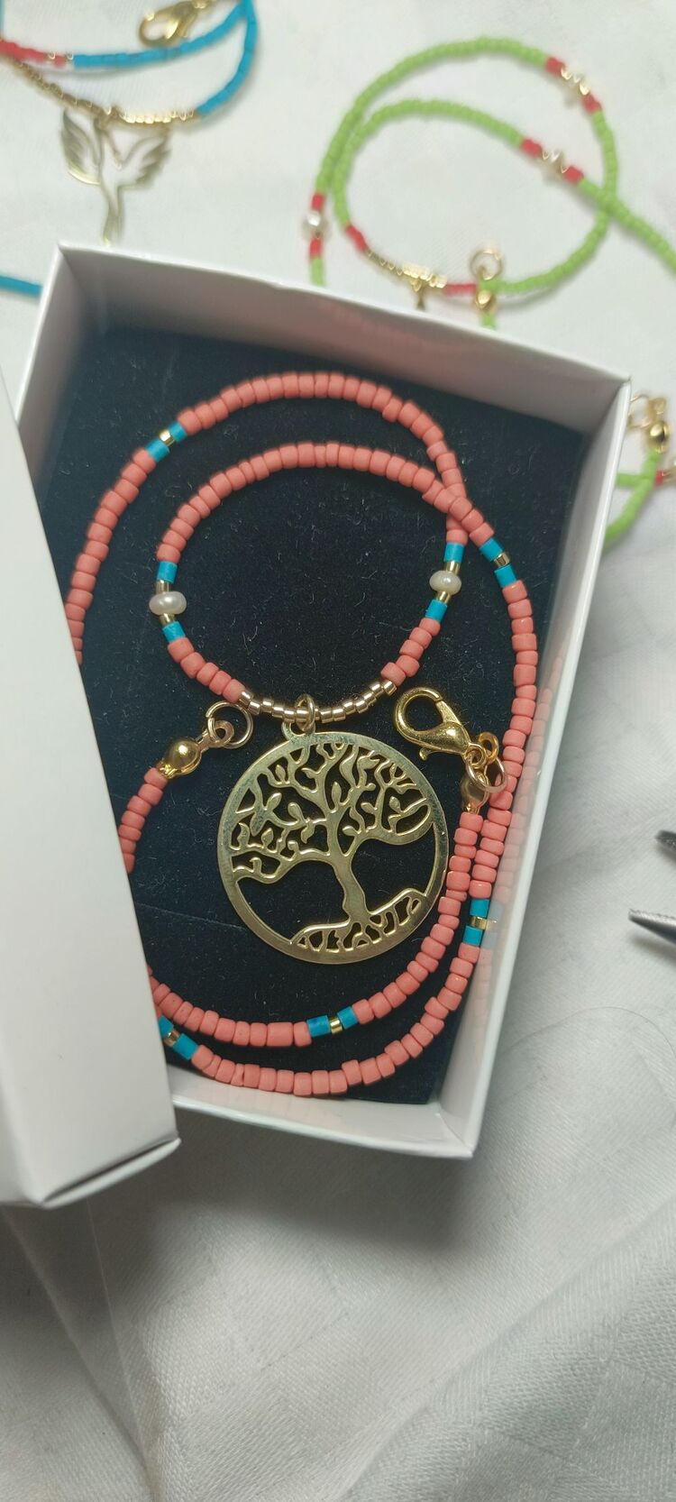 Hayat ağaci gümüş kolye