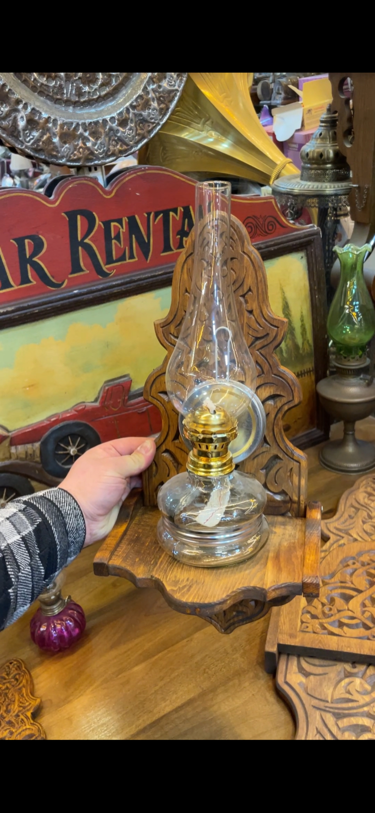 Ahşap şamdanlık ve gaz lambası (gaz lambası renkleri farklı olabilir 
