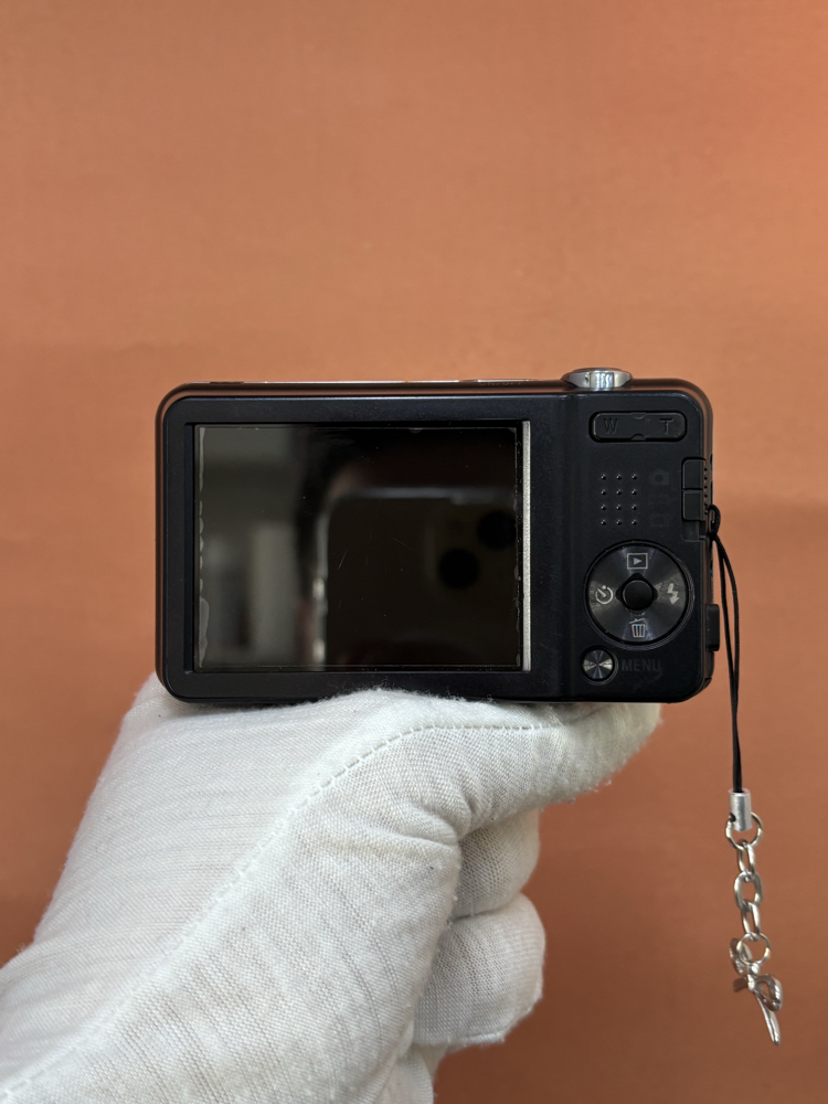Sony Cyber-shot DSC-W710