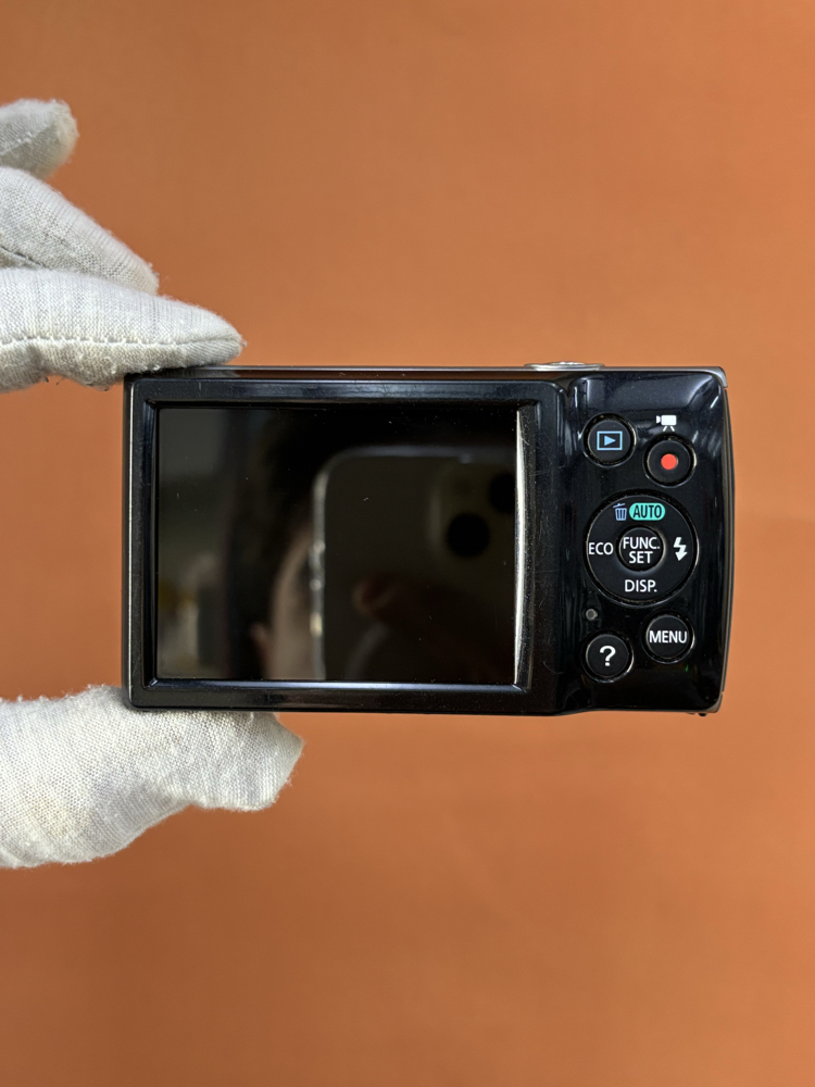 Canon IXUS 147 (Kutulu)