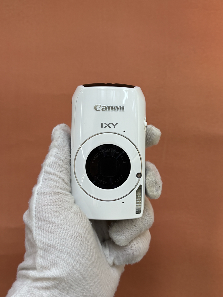 Canon IXY 30S