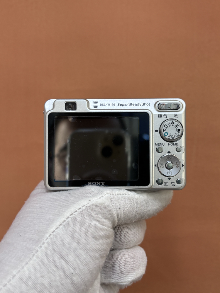 Sony Cyber-shot DSC-W120