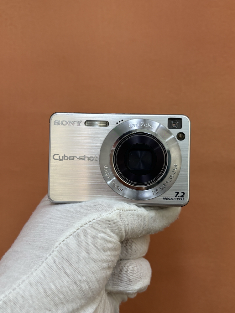Sony Cyber-shot DSC-W120