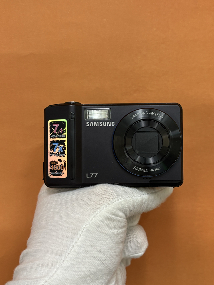 Samsung L77 | AraVintage