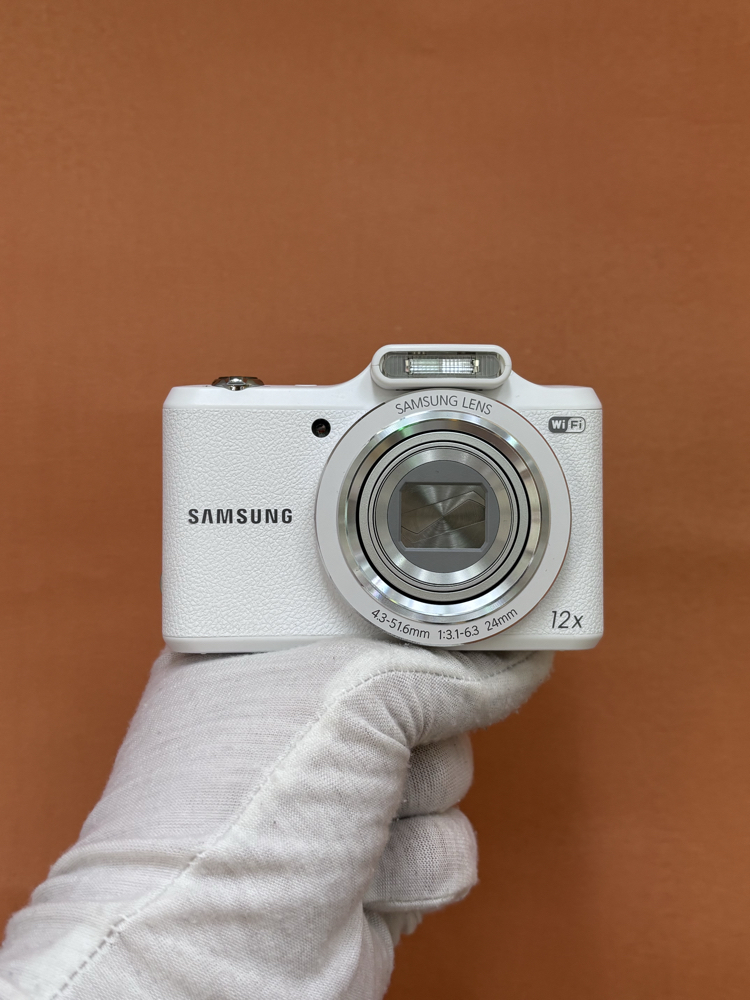 Samsung WB50F