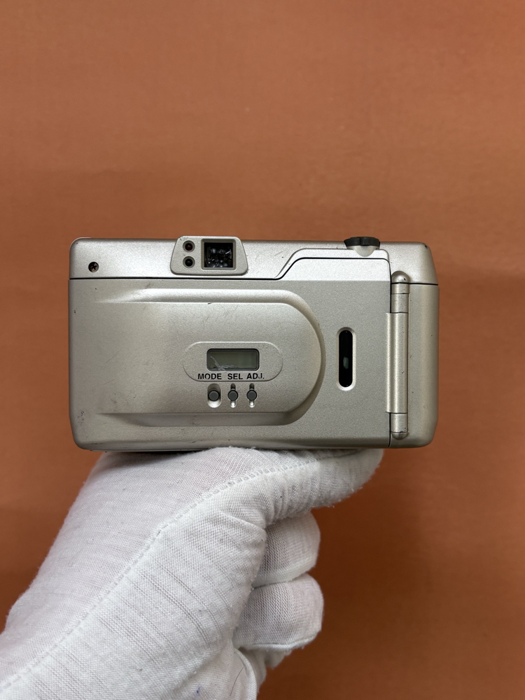 Nikon Lite Touch Zoom 70WS