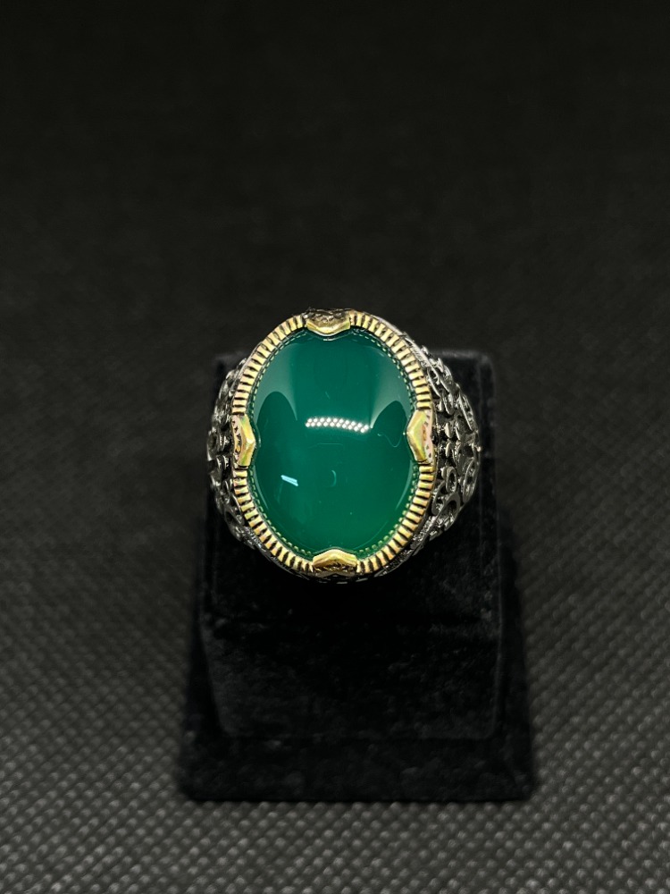 Oval Yeşil Taşlı 925 Ayar Gümüş Erkek Yüzük