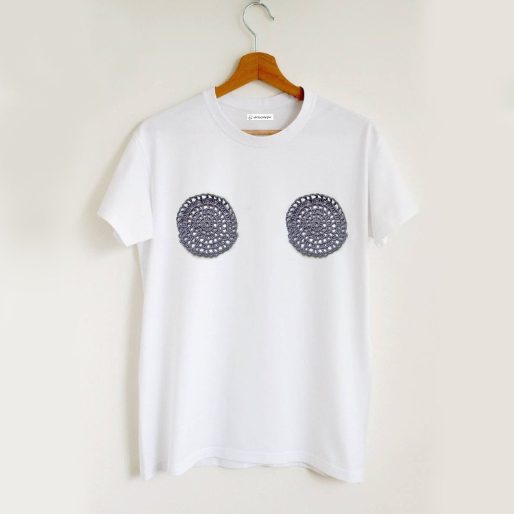 Örgü Detaylı Tasarım Tshirt